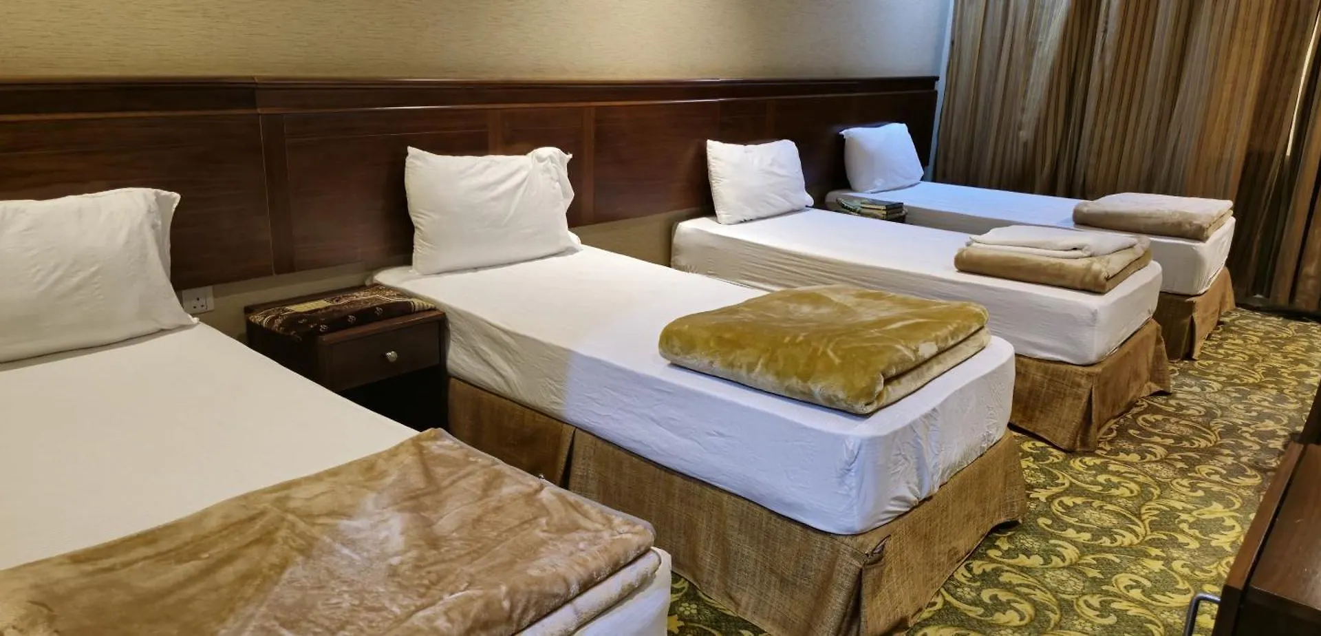 Diouf Al Maqam Two Hotel Shuttle Service To Haram