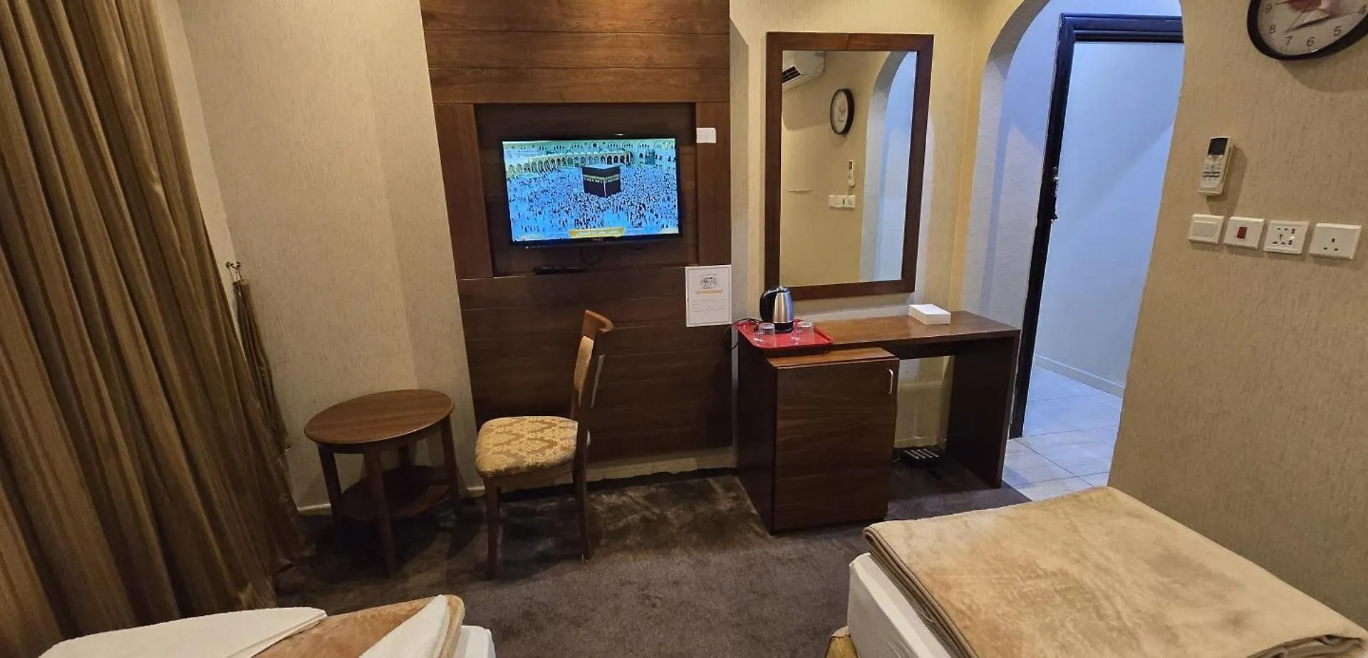 Diouf Al Maqam Two Hotel Shuttle Service To Haram