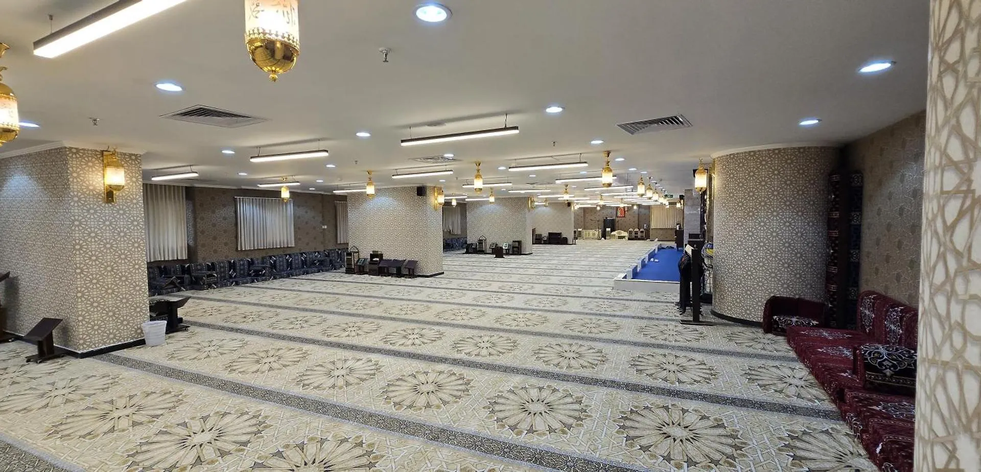 Diouf Al Maqam Two Hotel Shuttle Service To Haram
